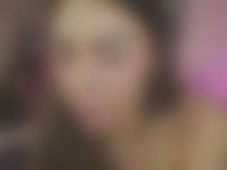 Innanaa's Live Sex Cam Show