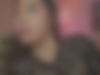 Innanaa's Live Sex Cam Show