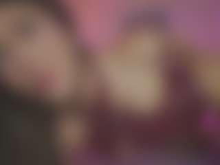 Innanaa's Live Sex Cam Show