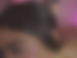 Innanaa's Live Sex Cam Show
