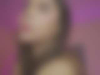 Innanaa's Live Sex Cam Show
