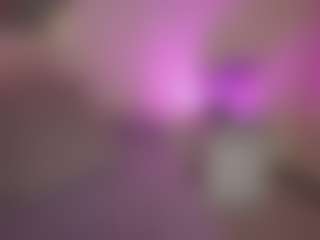 Innanaa's Live Sex Cam Show