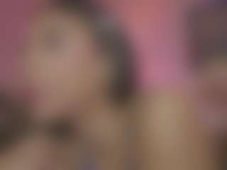 Innanaa's Live Sex Cam Show
