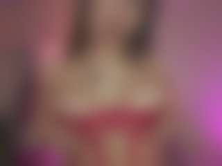 Innanaa's Live Sex Cam Show