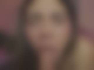Innanaa's Live Sex Cam Show