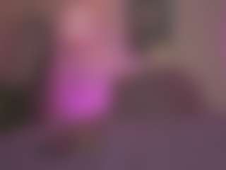 Innanaa's Live Sex Cam Show