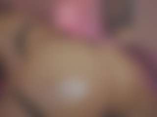 Innanaa's Live Sex Cam Show