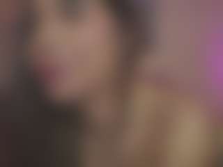 Innanaa's Live Sex Cam Show