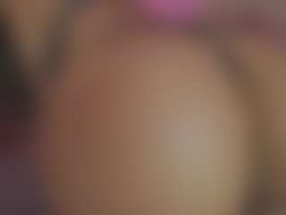 Innanaa's Live Sex Cam Show