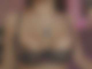 Innanaa's Live Sex Cam Show