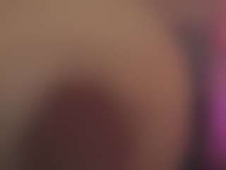 Innanaa's Live Sex Cam Show