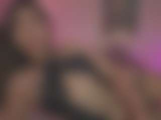 Innanaa's Live Sex Cam Show