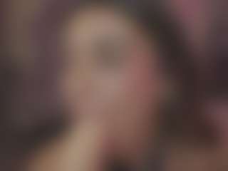 Innanaa's Live Sex Cam Show