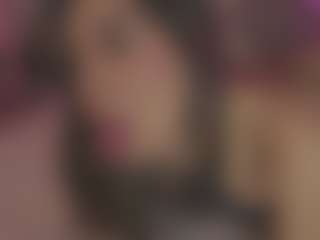 Innanaa's Live Sex Cam Show