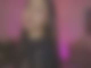 Innanaa's Live Sex Cam Show