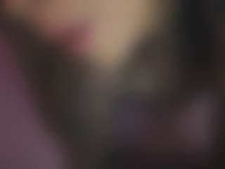 Live cam show with Innanaa - Drinking on crypto-cams