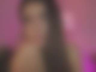 Innanaa's Live Sex Cam Show