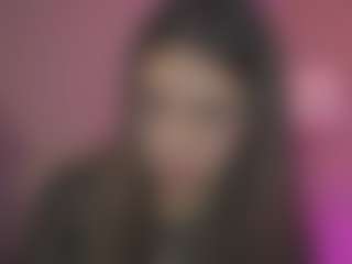 Innanaa's Live Sex Cam Show