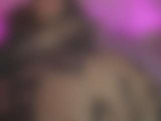Innanaa's Live Sex Cam Show