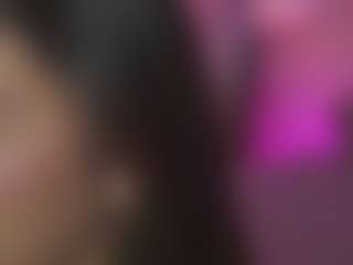 Innanaa's Live Sex Cam Show