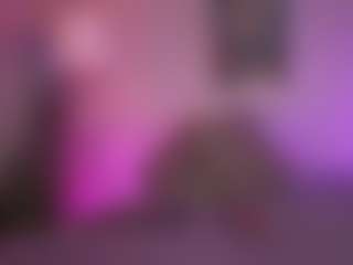 Innanaa's Live Sex Cam Show