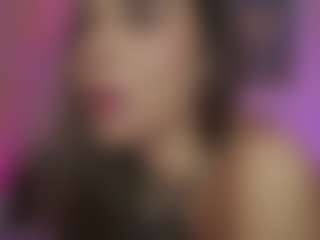 Innanaa's Live Sex Cam Show