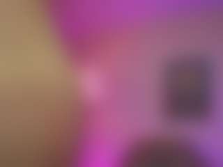 Innanaa's Live Sex Cam Show