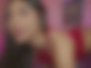 Innanaa's Live Sex Cam Show