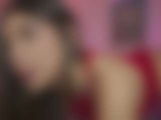 Innanaa's Live Sex Cam Show