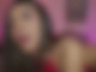 Innanaa's Live Sex Cam Show