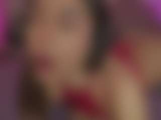 Innanaa's Live Sex Cam Show