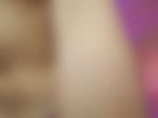 Innanaa's Live Sex Cam Show