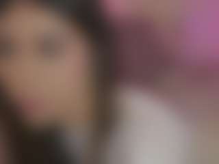 Innanaa's Live Sex Cam Show