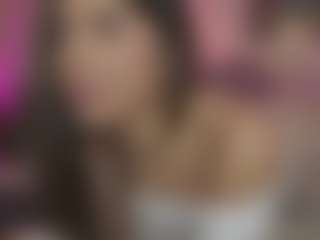 Innanaa's Live Sex Cam Show