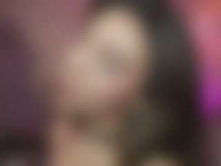 Live cam show with Innanaa - Public Brown Hair on Ass Tok