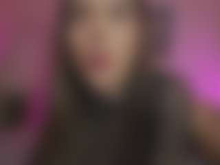 Innanaa's Live Sex Cam Show