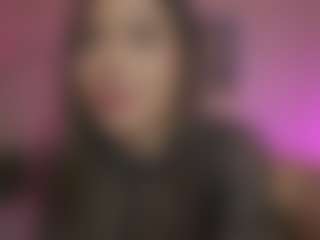 Innanaa's Live Sex Cam Show