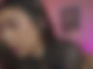 Innanaa's Live Sex Cam Show
