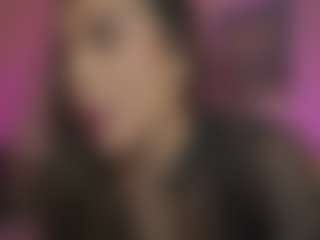 Innanaa's Live Sex Cam Show