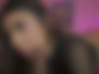 Innanaa's Live Sex Cam Show