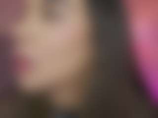 Innanaa's Live Sex Cam Show