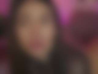 Innanaa's Live Sex Cam Show