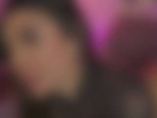 Innanaa's Live Sex Cam Show