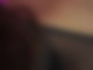 Live cam show with Innanaa - Curvy Toys on studioflirtlive.com