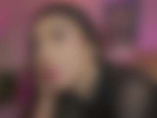 Innanaa's Live Sex Cam Show