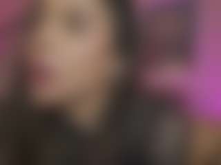 Innanaa's Live Sex Cam Show