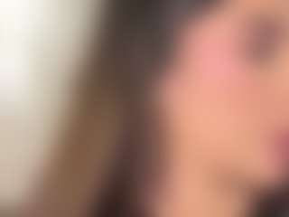Innanaa's Live Sex Cam Show
