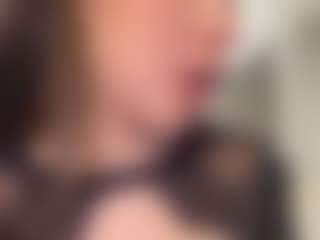 Innanaa's Live Sex Cam Show