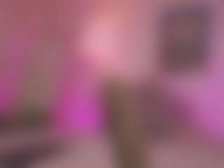 Innanaa's Live Sex Cam Show