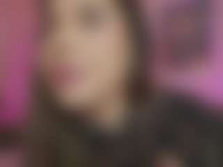 Innanaa's Live Sex Cam Show